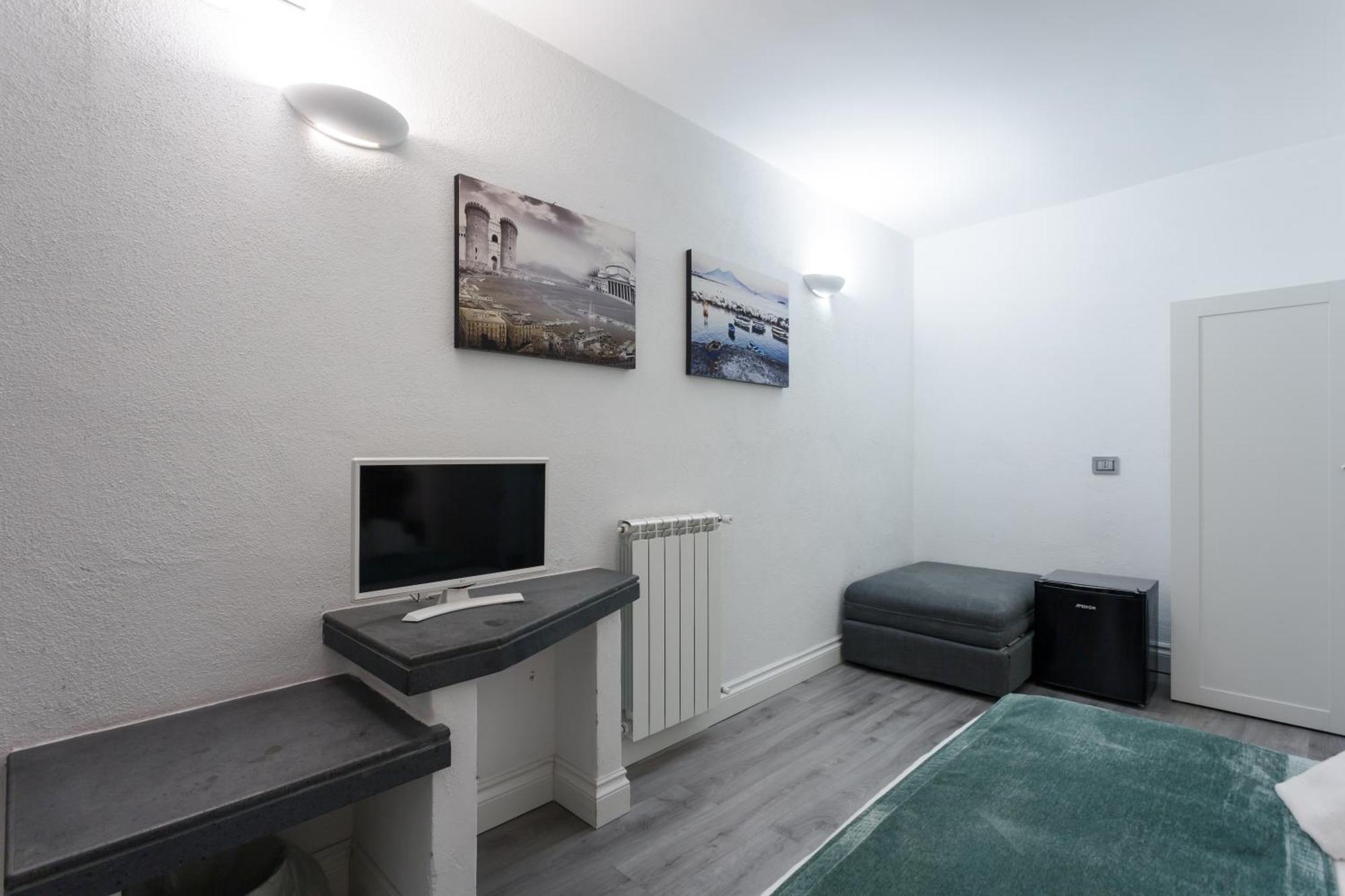 נאפולי Wellness Hm Wellness Home By Dimorra מראה חיצוני תמונה