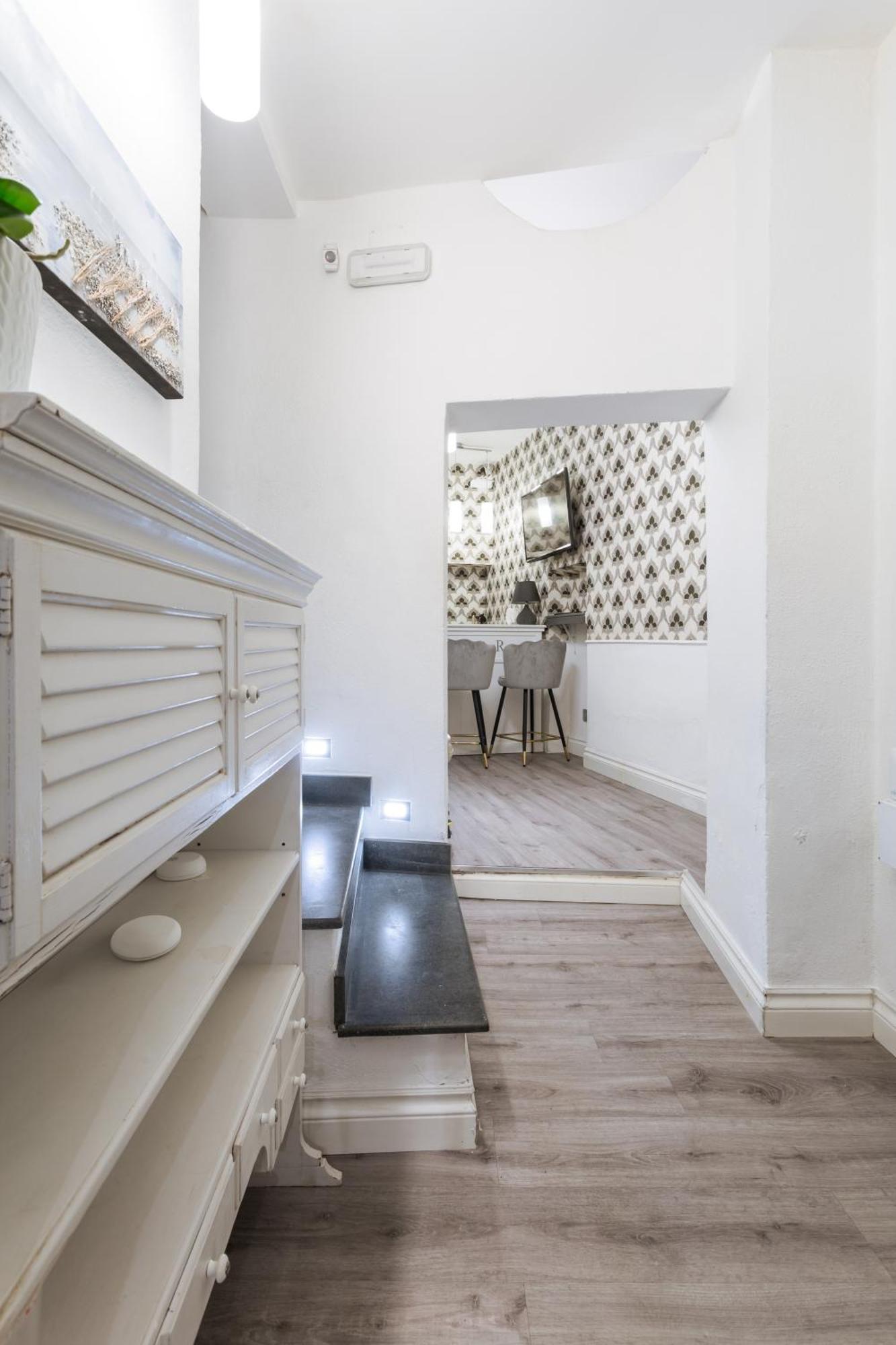 נאפולי Wellness Hm Wellness Home By Dimorra מראה חיצוני תמונה