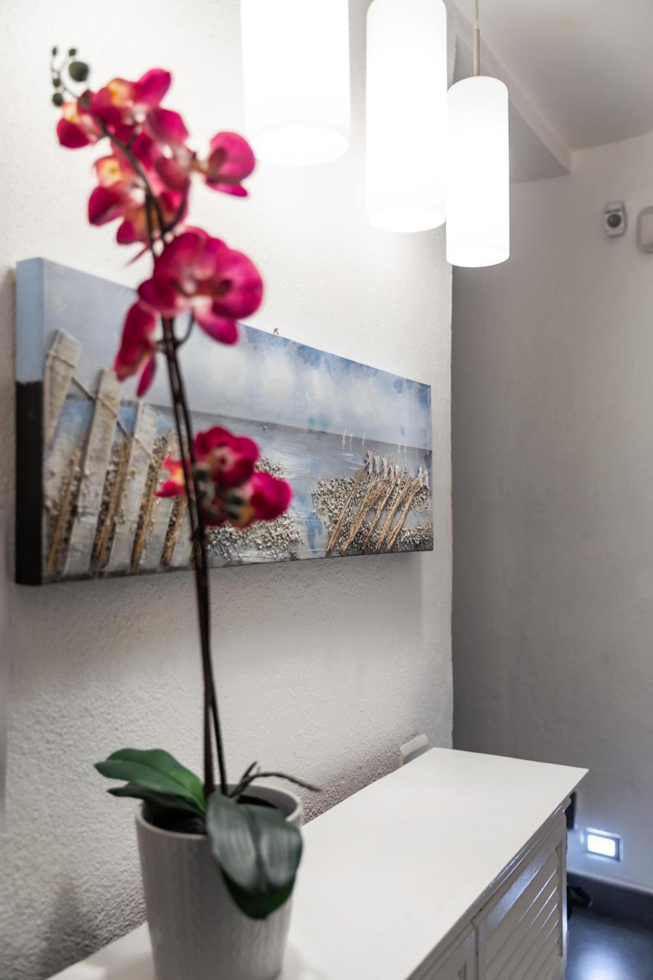 נאפולי Wellness Hm Wellness Home By Dimorra מראה חיצוני תמונה
